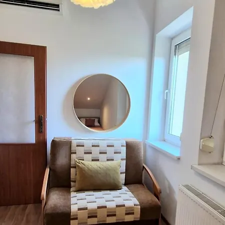 Cozy Country 7persons Close To Airport Apartmán