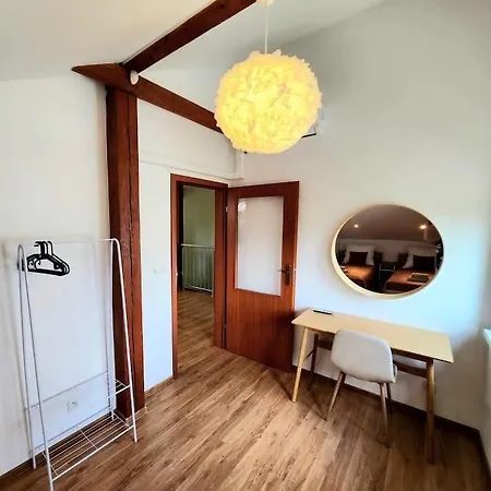 Apartment Cozy Country 6persons Close To Airport *