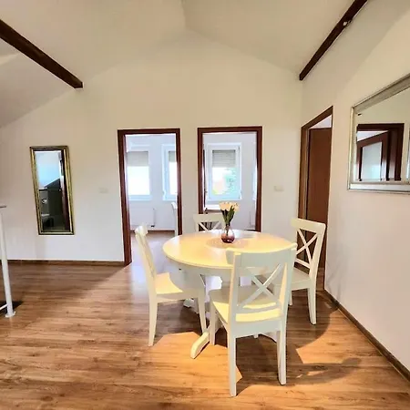Cozy Country 6persons Close To Airport Lägenhet Kraków