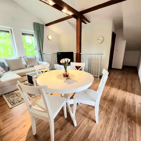 Apartment Cozy Country 6persons Close To Airport