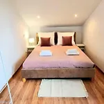 아파트 Cozy Country 7persons Close To Airport