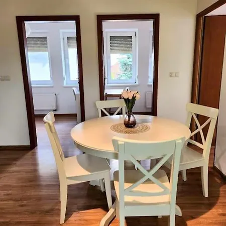 Cozy Country 7persons Close To Airport Appartement *